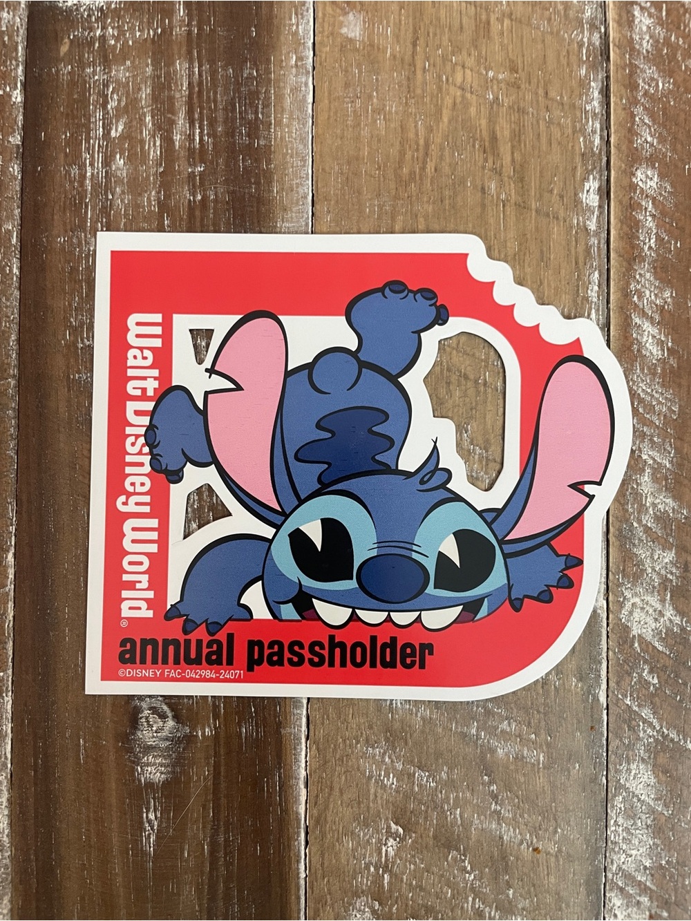Disney Annual Passholder Magnet - Lilo and Stitch